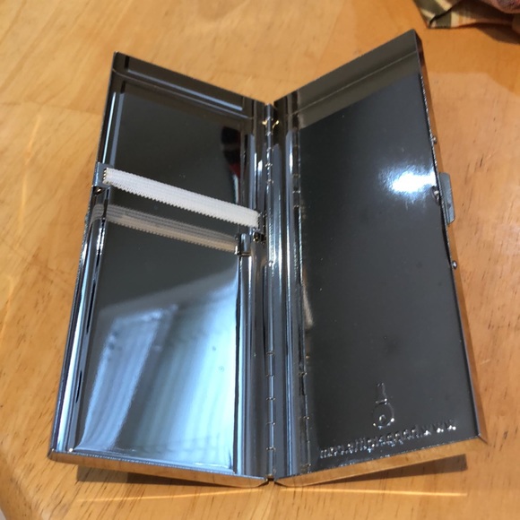 ๐ Art deco metal case - Picture 2 of 3